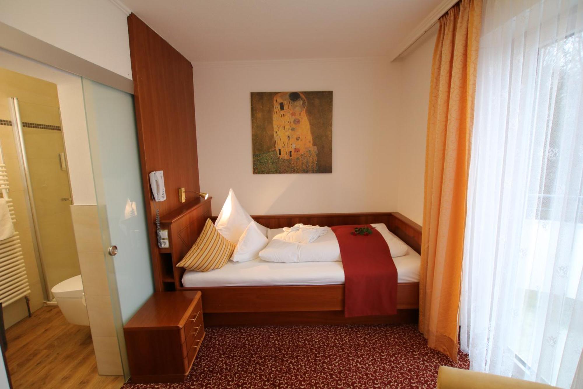 Отель Angerhof Kur- Und Thermenhotel